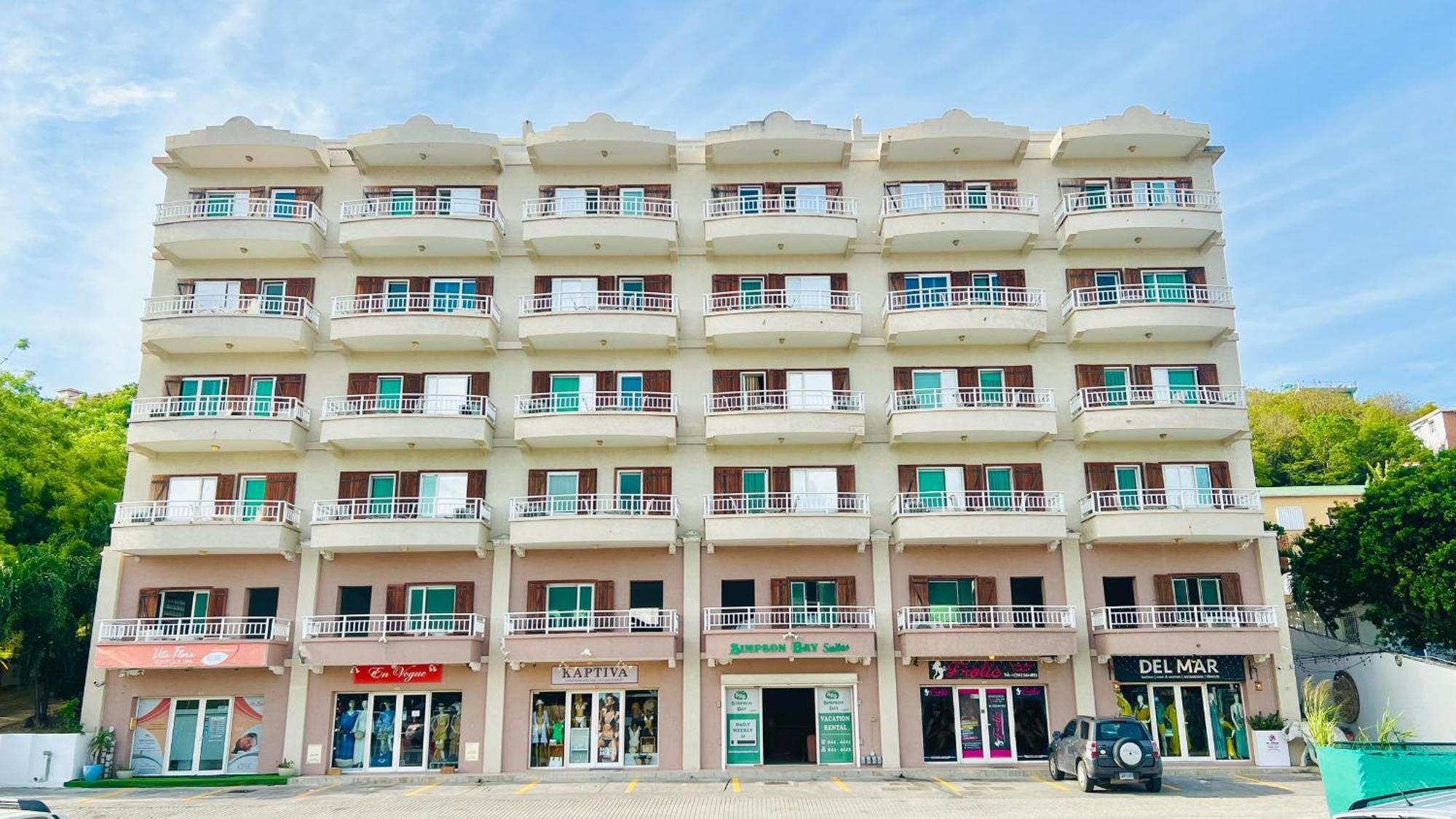 Simpson Bay Suites Экстерьер фото
