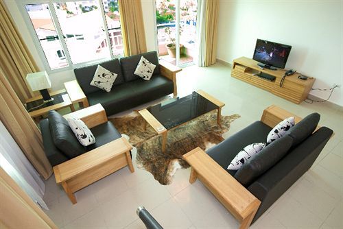 Simpson Bay Suites Экстерьер фото